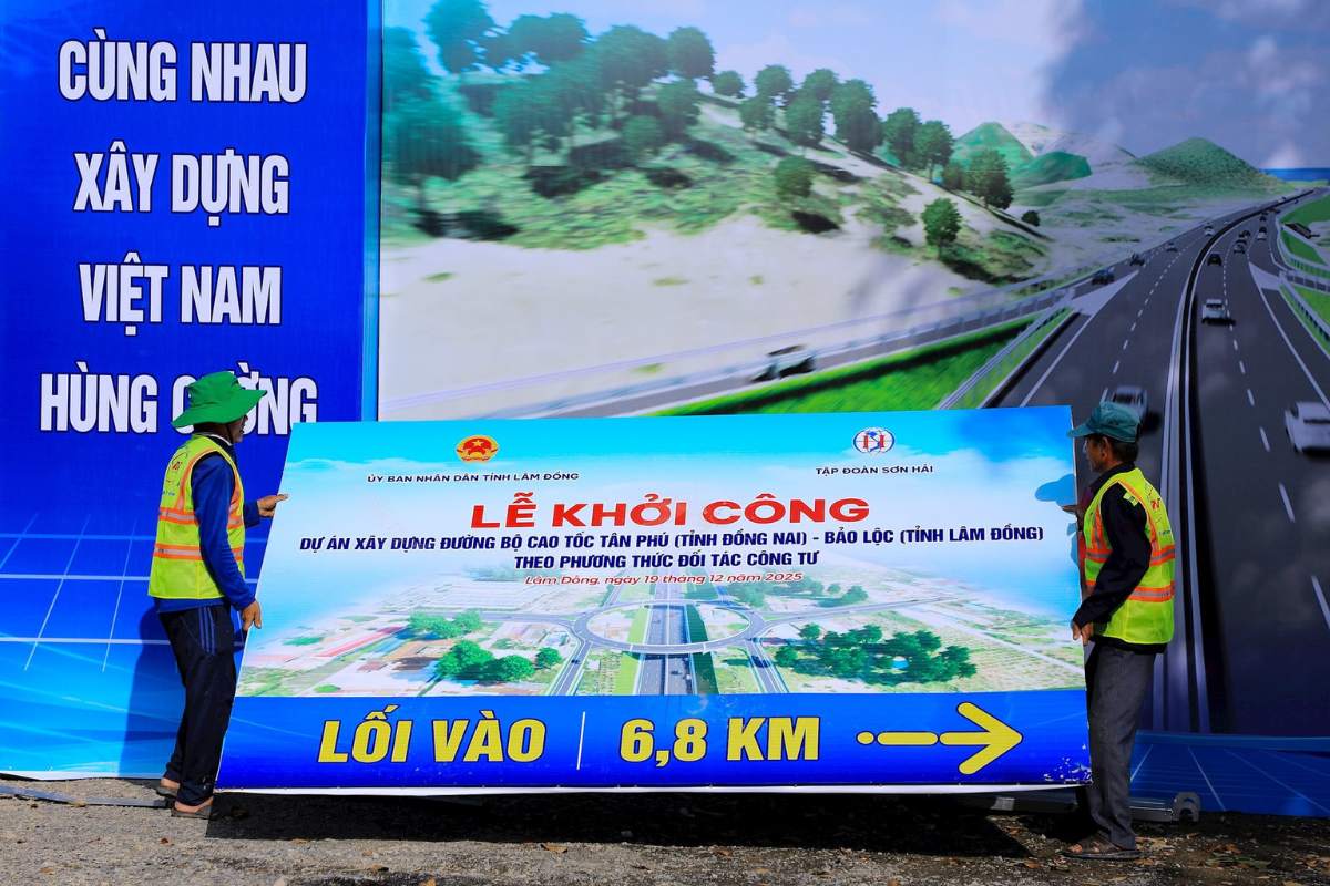 Cao tốc Tân Phú Bảo Lộc chính thức khởi công: Mở cửa ngõ phát triển Tây Nguyên