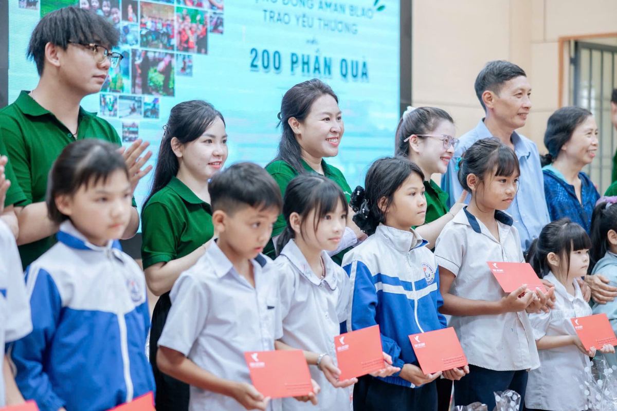 Đội ngũ Khoa Lâm Group tham gia hoạt động từ thiện tại tỉnh Lâm Đồng