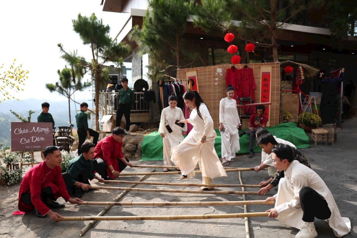 Trải nghiệm hoạt động nhảy sạp tại Vân Thôn Retreat Bảo Lộc 03/01/2026