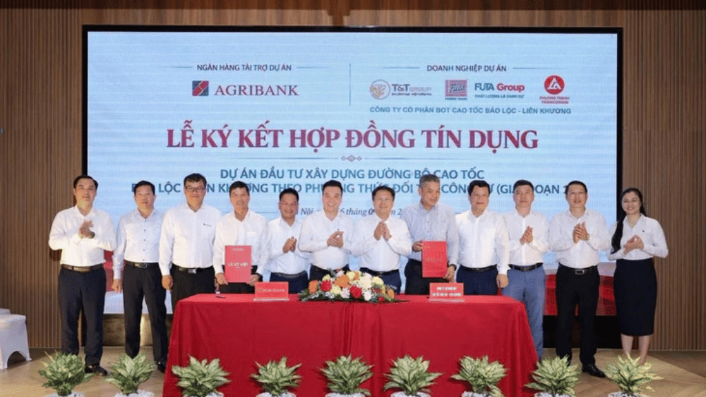 Lễ ký kết hợp đồng tín dụng Agribank tài trợ cao tốc Bảo Lộc Liên Khương tháng 9 năm 2026